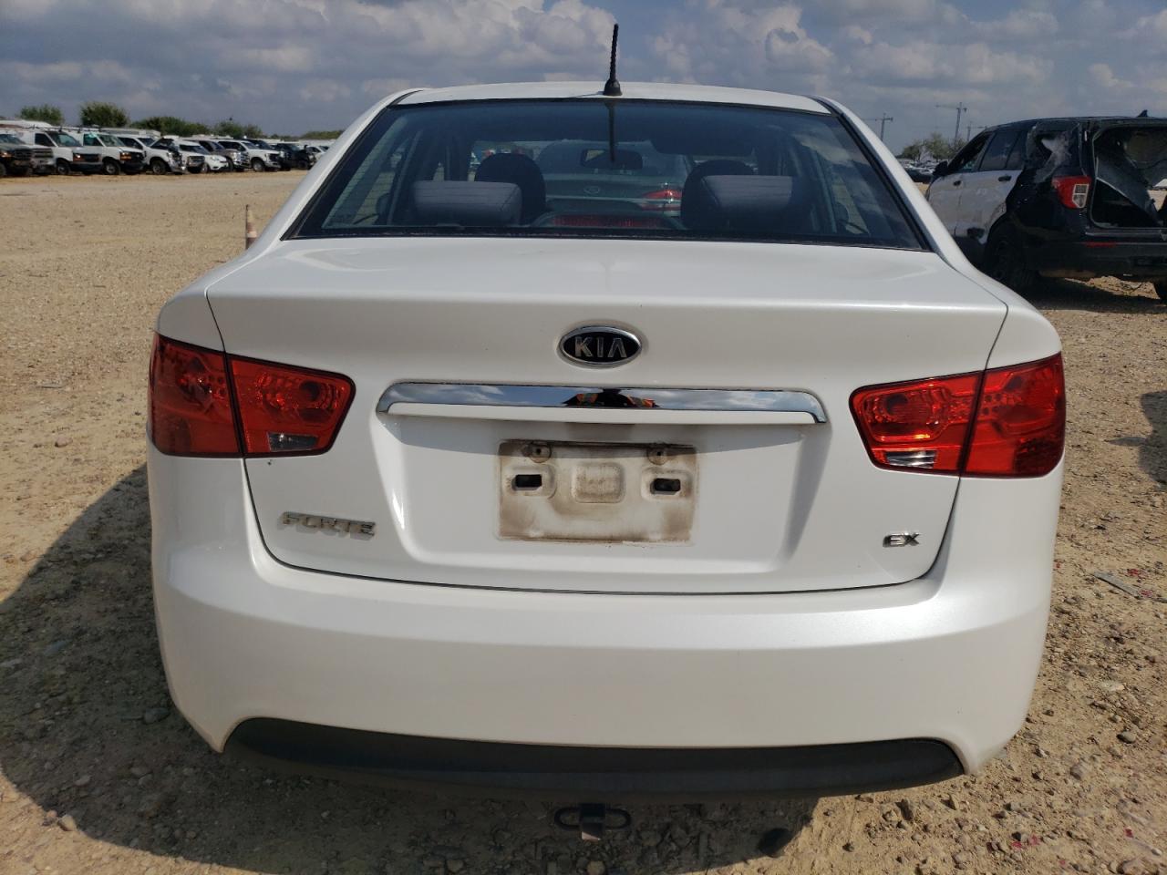 2013 Kia Forte Ex VIN: KNAFU4A25D5670364 Lot: 79808164