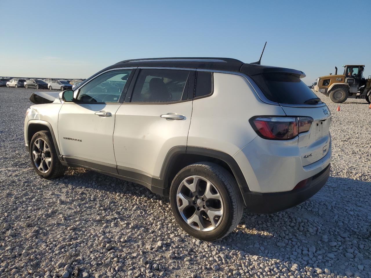 2020 Jeep Compass - Image 2
