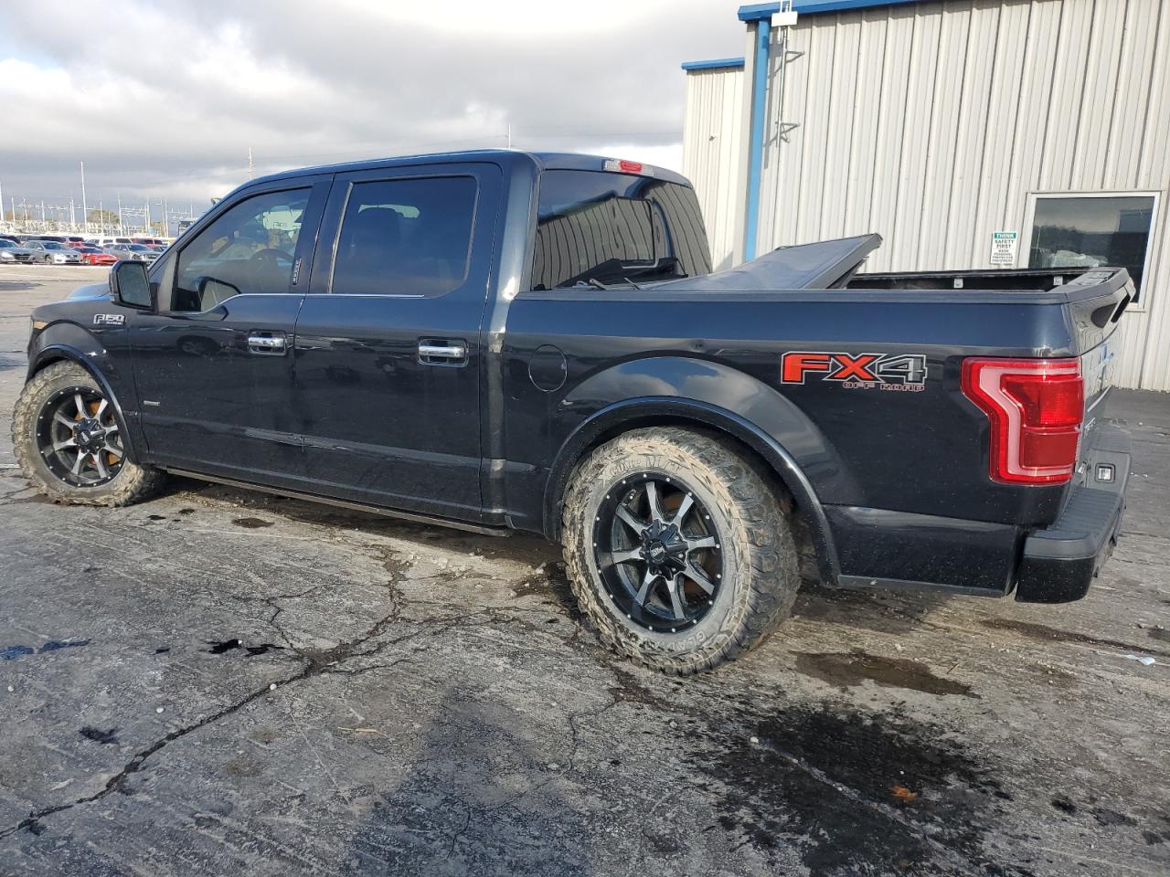 2015 Ford F-150 - Image 2