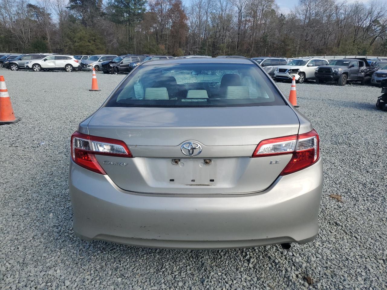 VIN 4T4BF1FK8DR325355 2013 TOYOTA CAMRY no.6