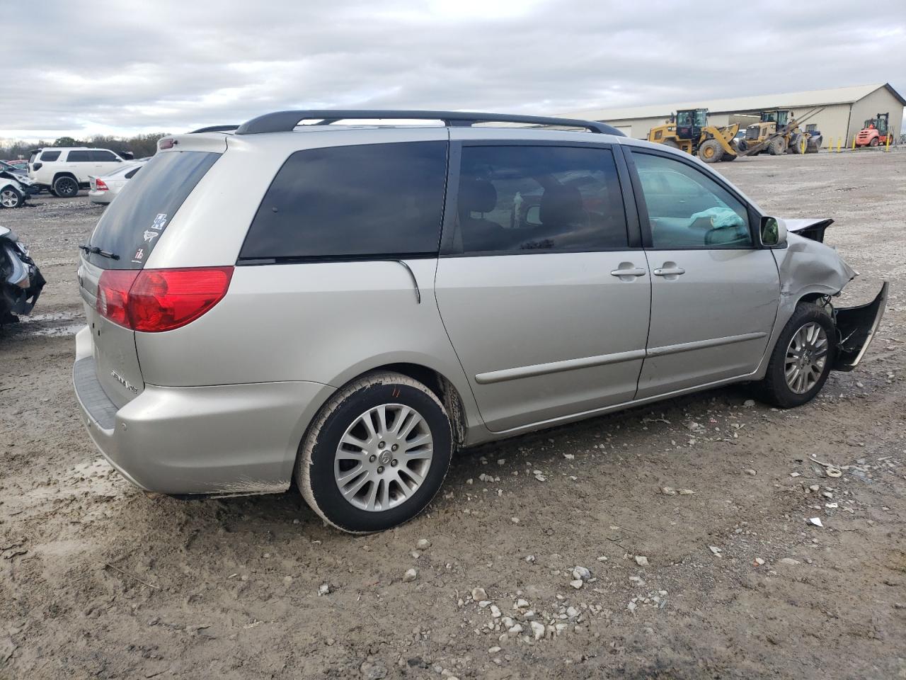 2007 Toyota Sienna - Image 3