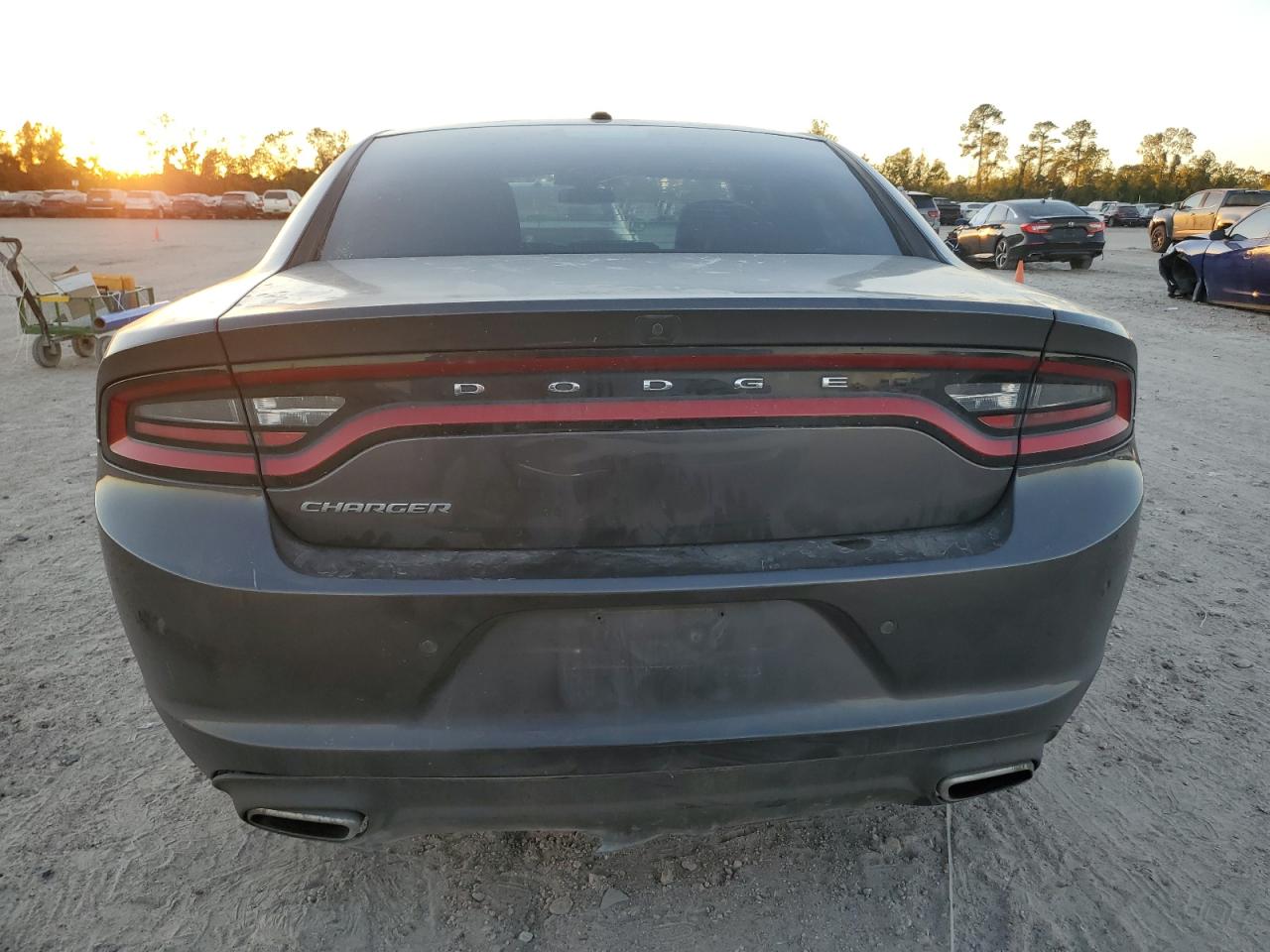 2019 Dodge Charger Sxt VIN: 2C3CDXBG6KH745567 Lot: 81084774