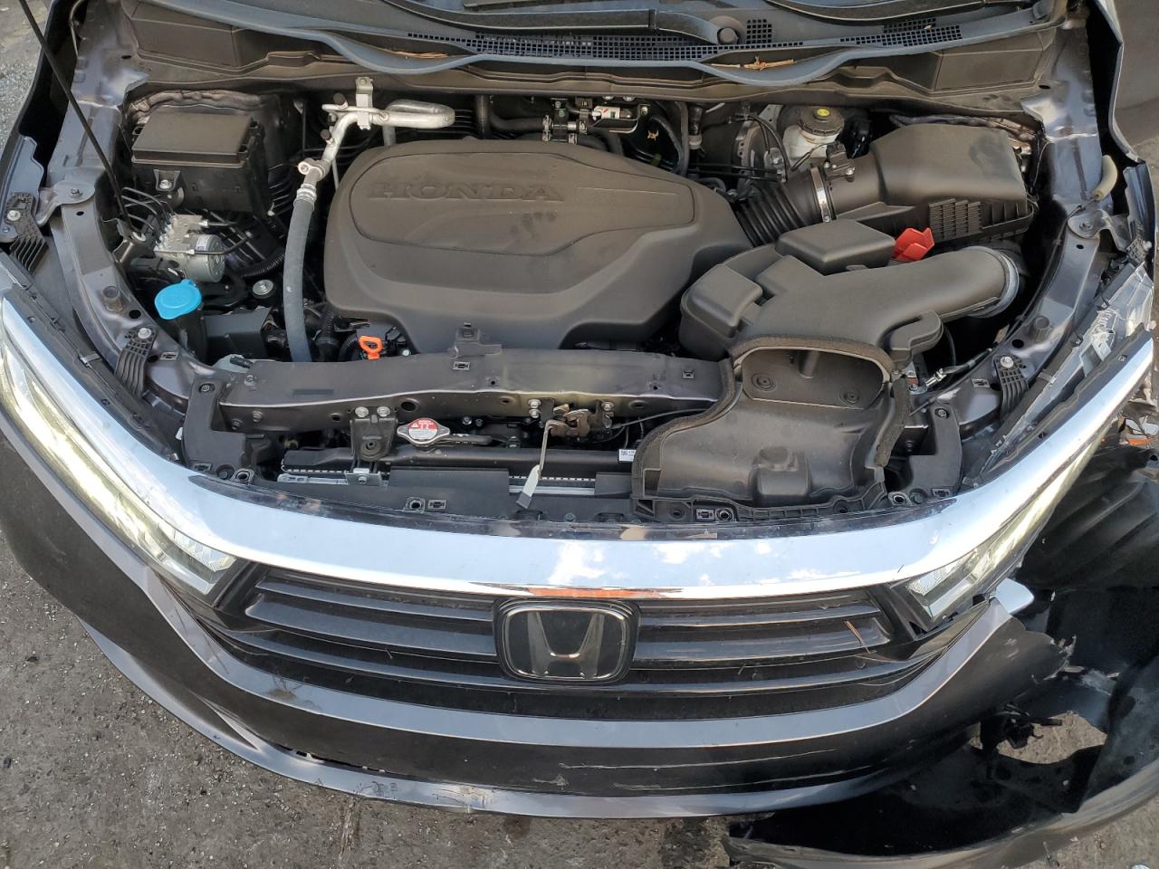 2024 Honda Odyssey - Image 12