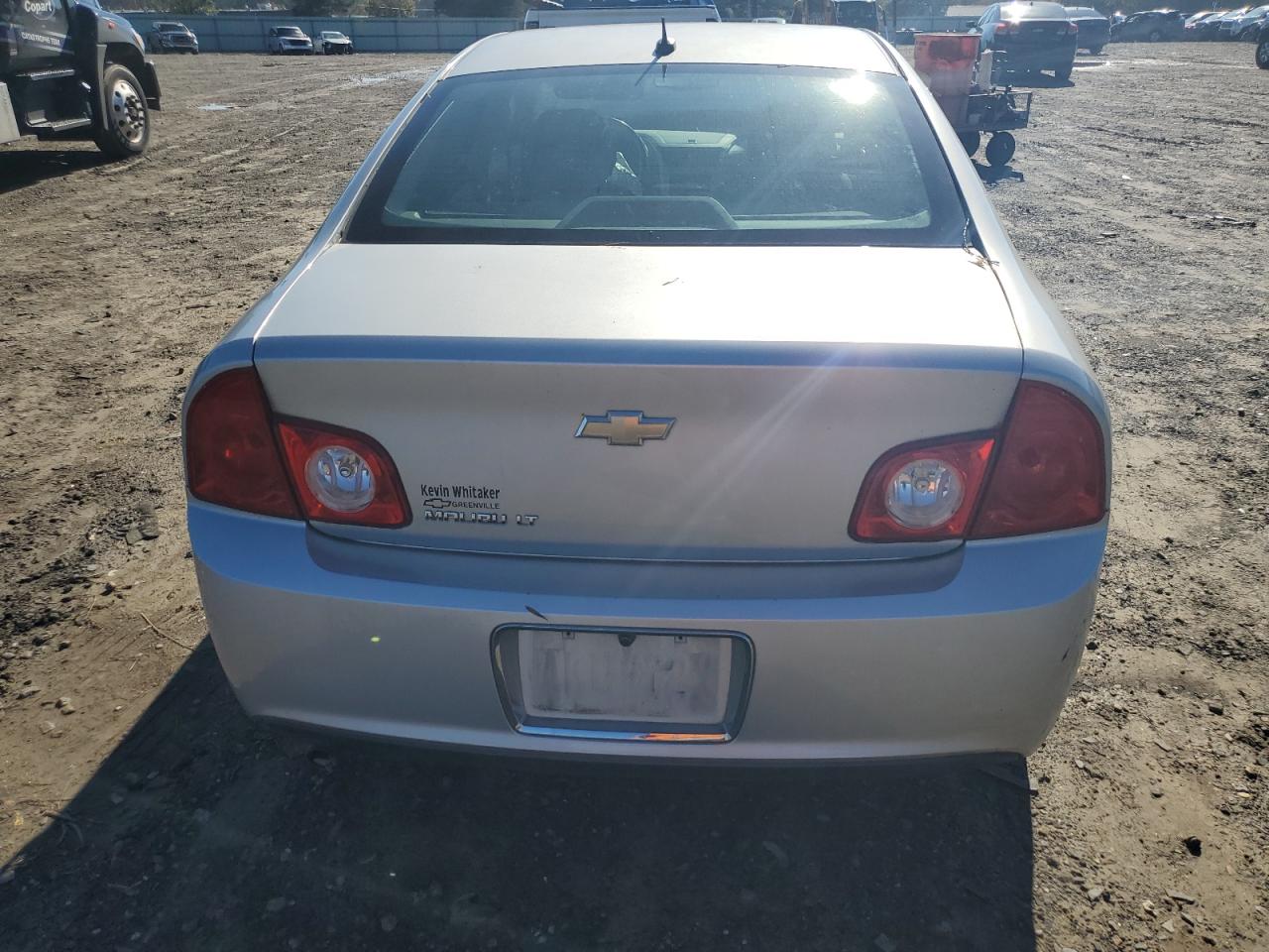 2011 Chevrolet Malibu - Image 6