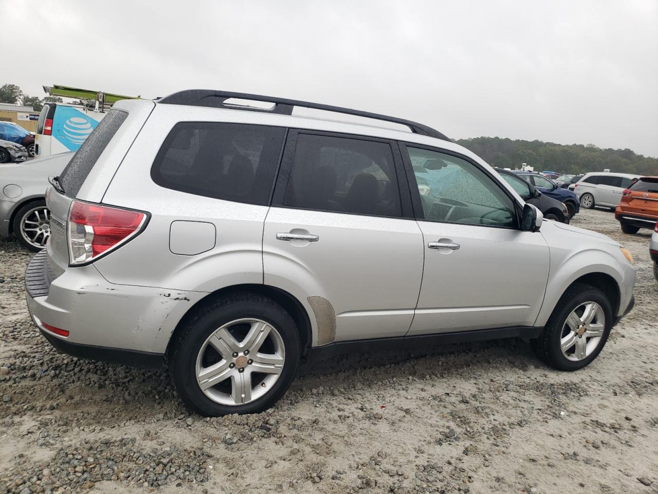 2010 Subaru Forester - Image 3