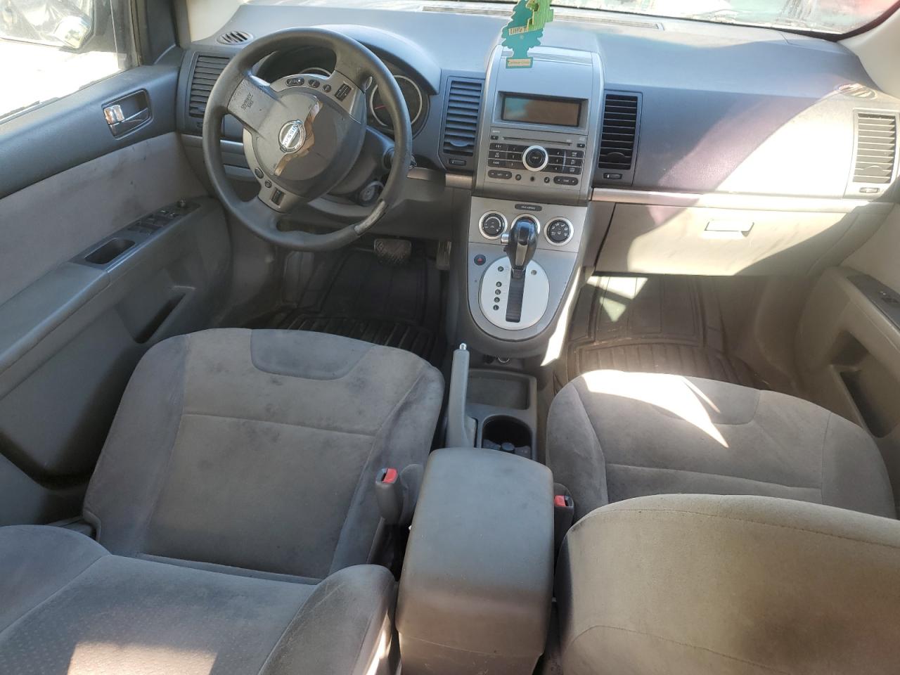 2009 Nissan Sentra - Image 8