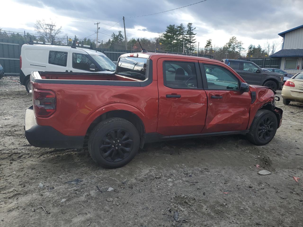 2023 Ford Maverick - Image 3