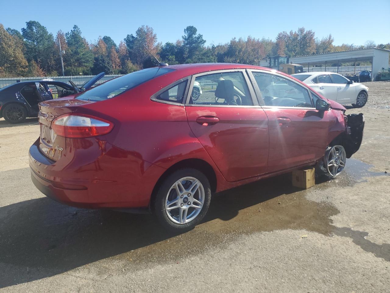 2017 Ford Fiesta - Image 3