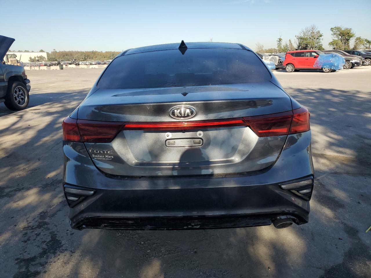 VIN 3KPF24AD6LE222597 2020 KIA FORTE no.6