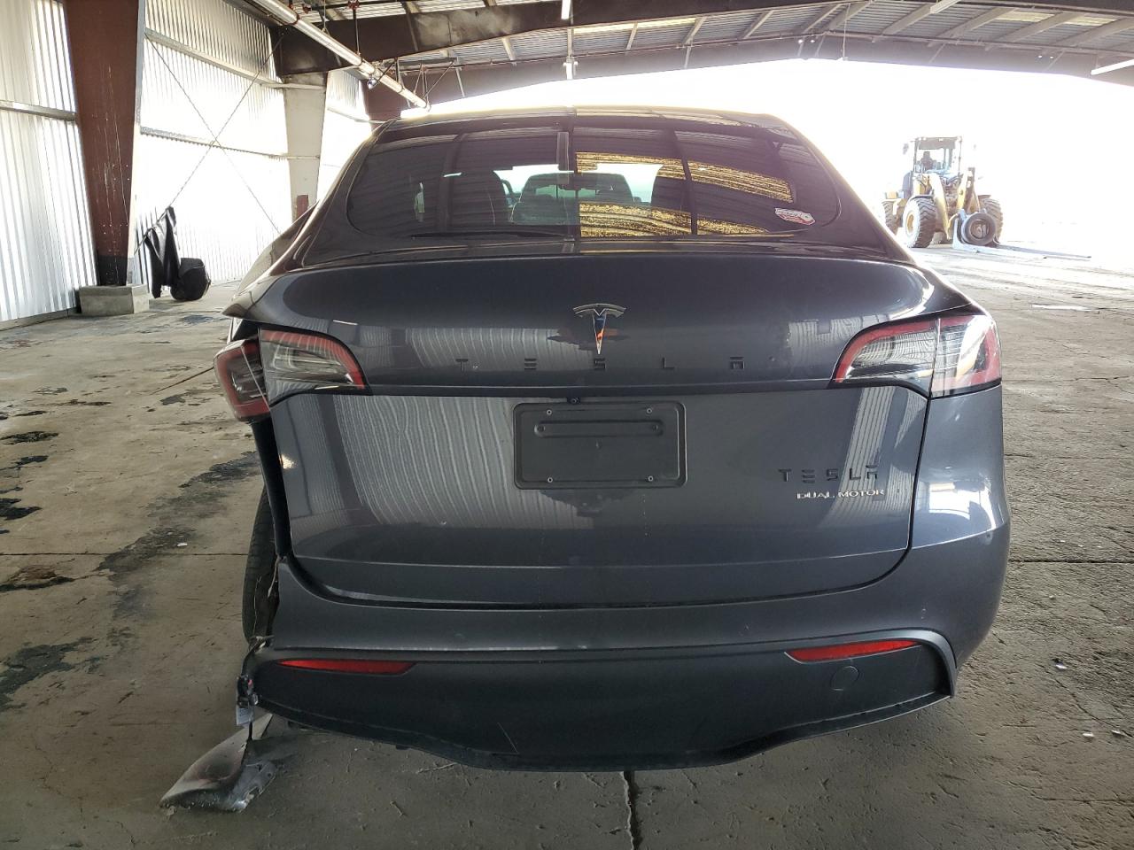 2021 Tesla Model Y VIN: 5YJYGAEE4MF306439 Lot: 80906494