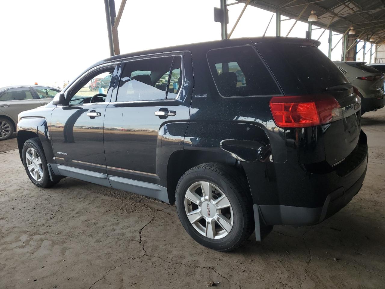 2013 GMC Terrain - Image 2