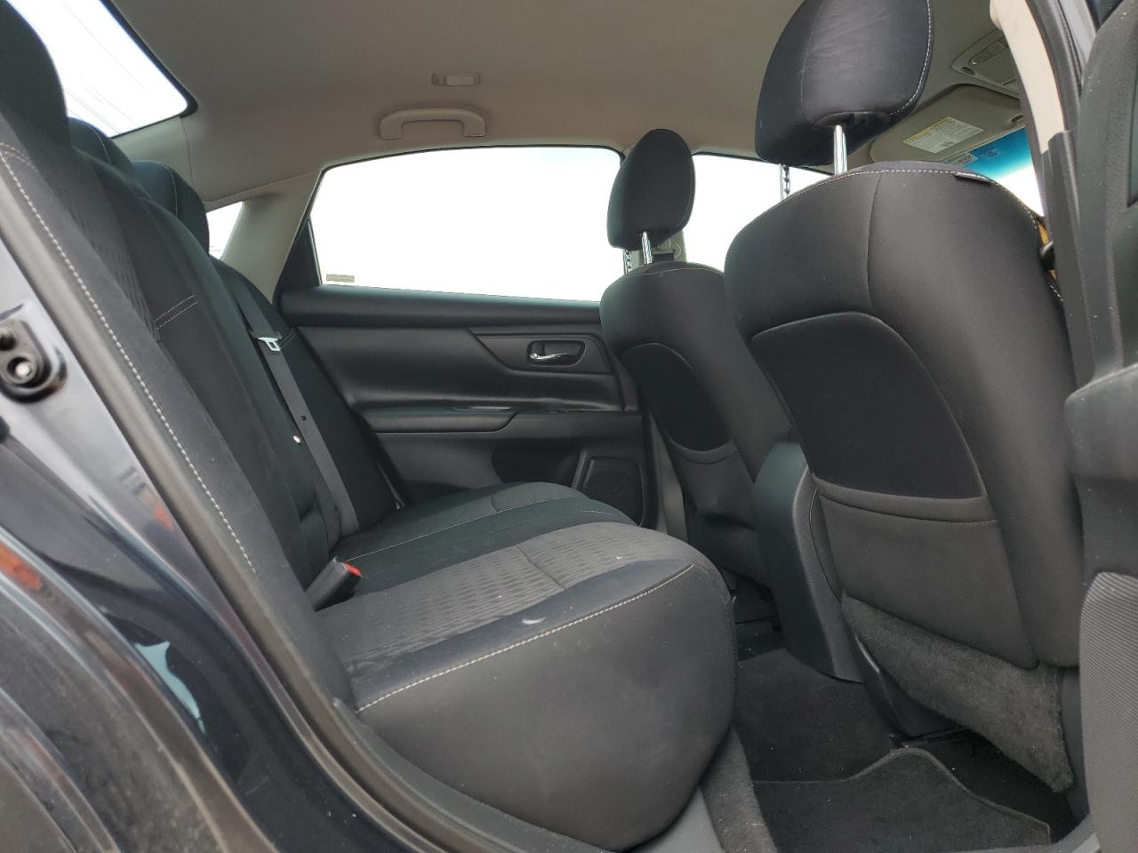2018 Nissan Altima - Image 10