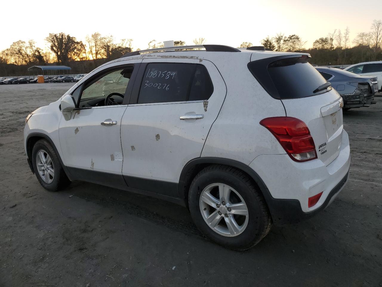 VIN 3GNCJLSB4LL300276 2020 CHEVROLET TRAX no.2