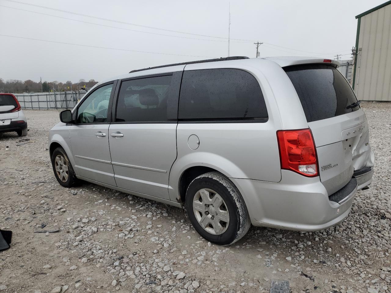 2011 Dodge Caravan - Image 2
