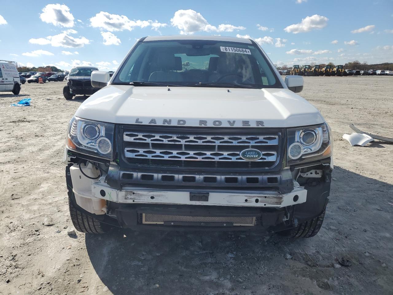 2015 Land Rover LR2 - Image 5