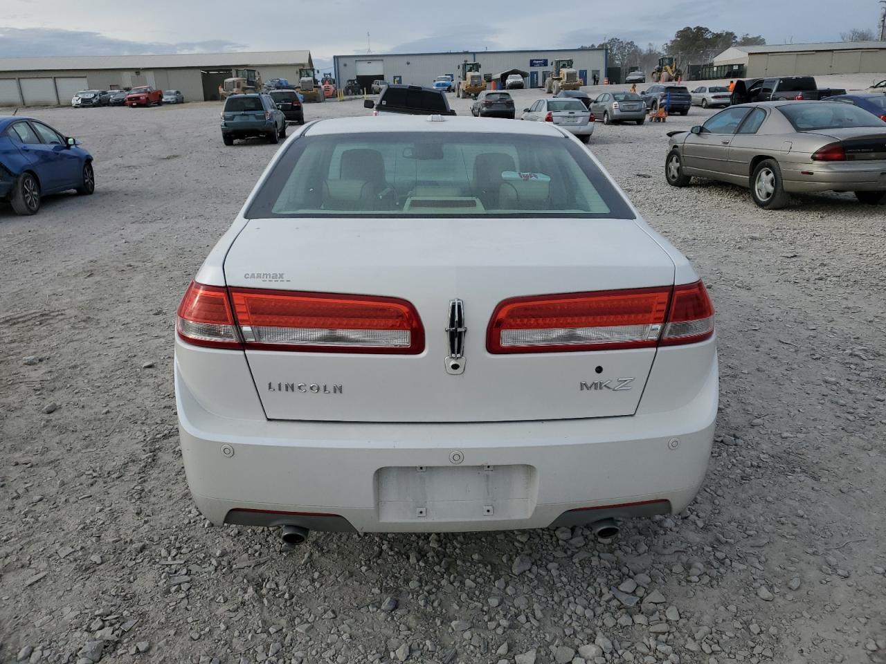 2010 Lincoln MKZ - Image 6