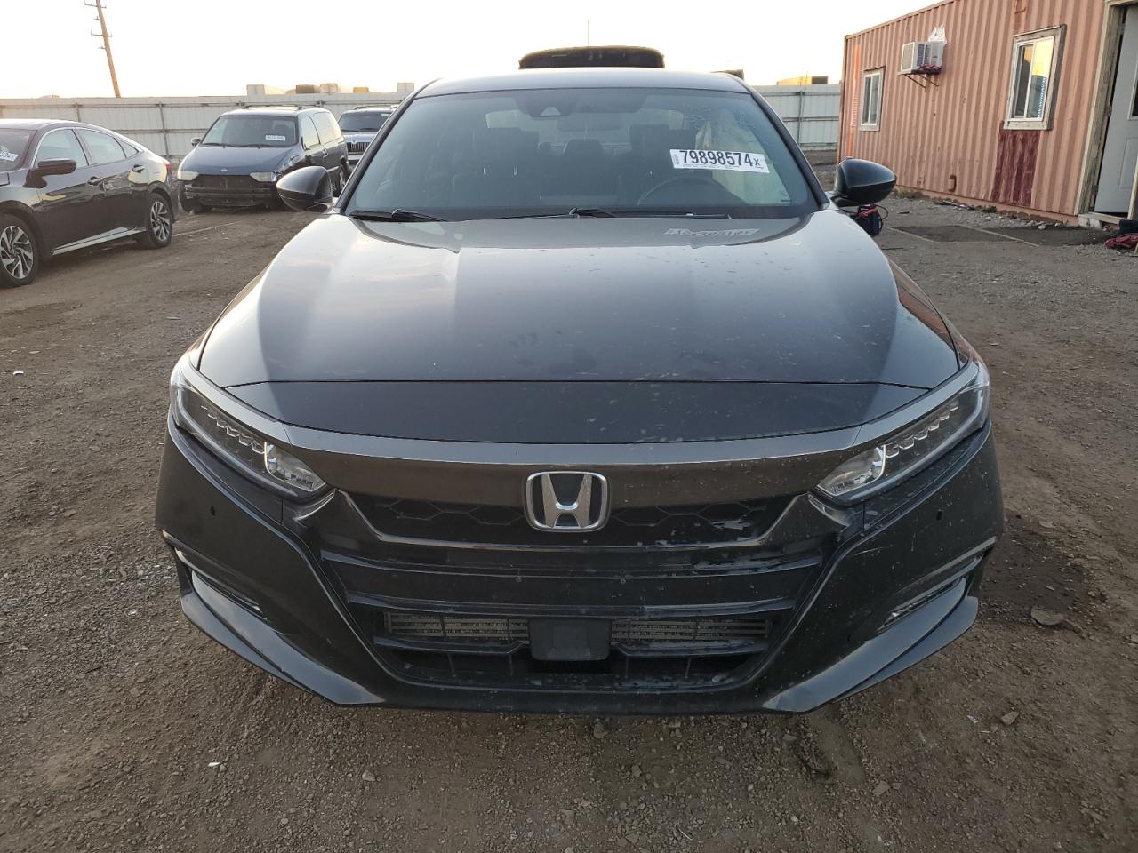 VIN 1HGCV1F31JA117699 2018 HONDA ACCORD no.5