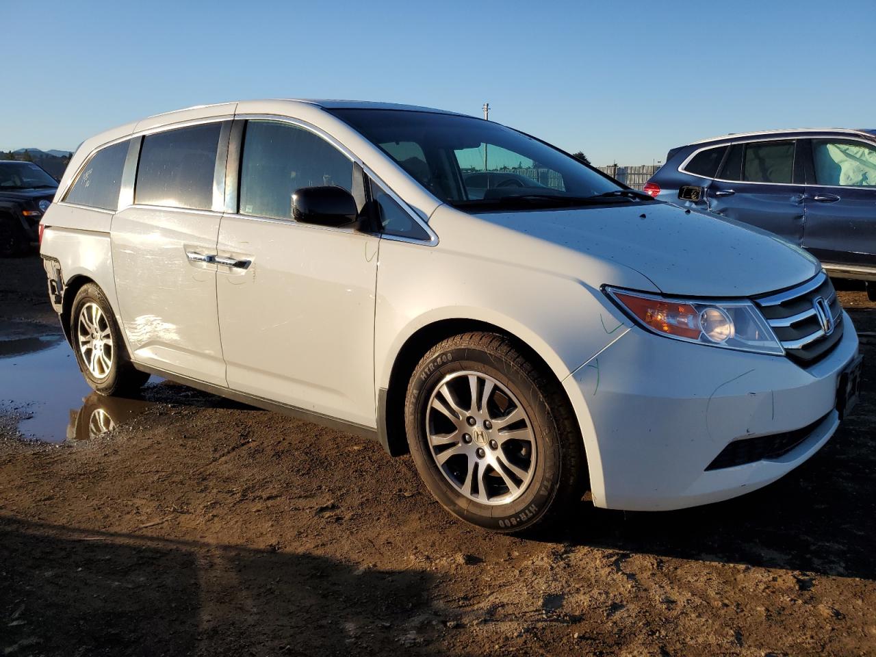 2012 Honda Odyssey - Image 4