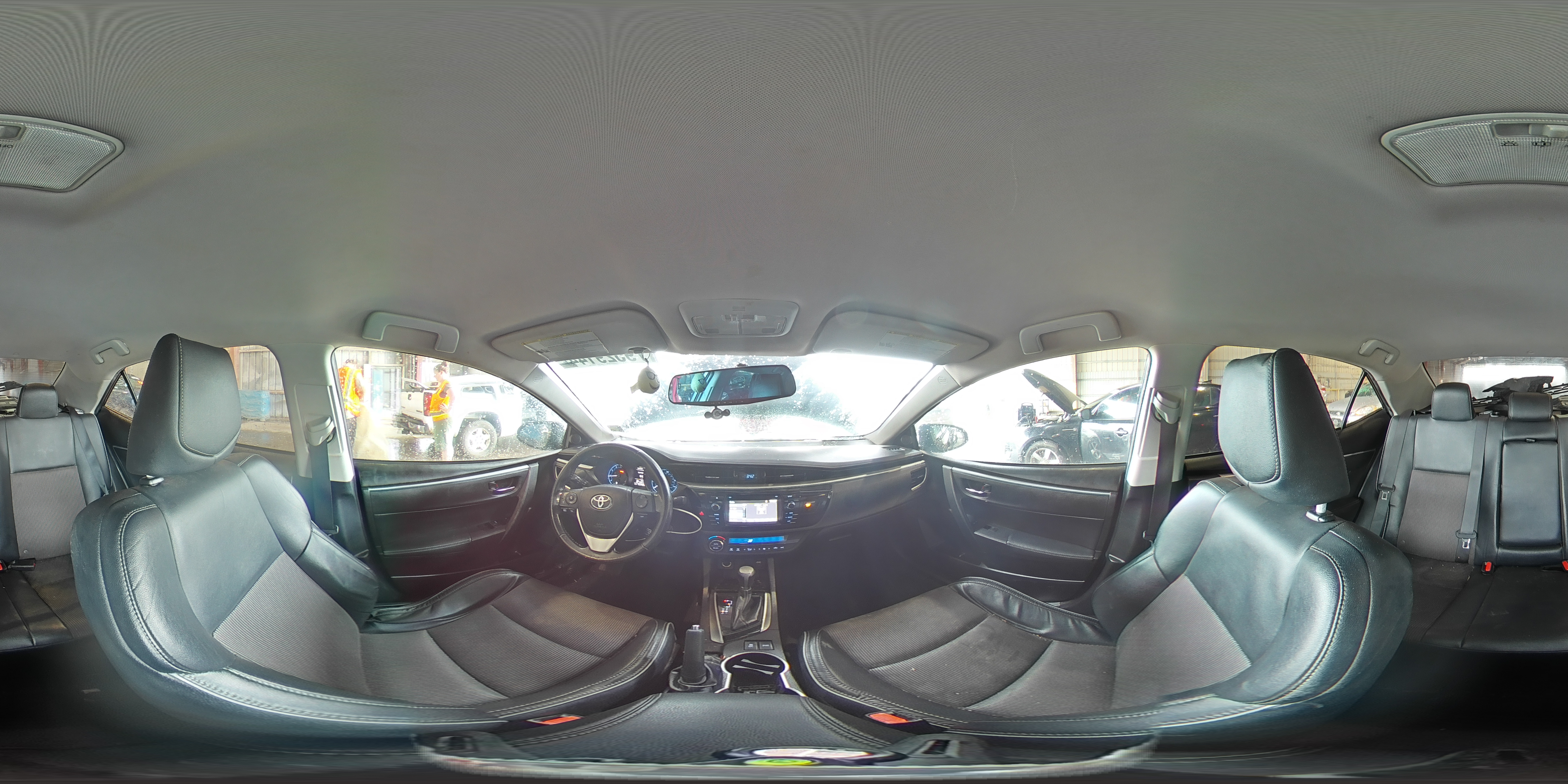2016 Toyota Corolla - Image 13