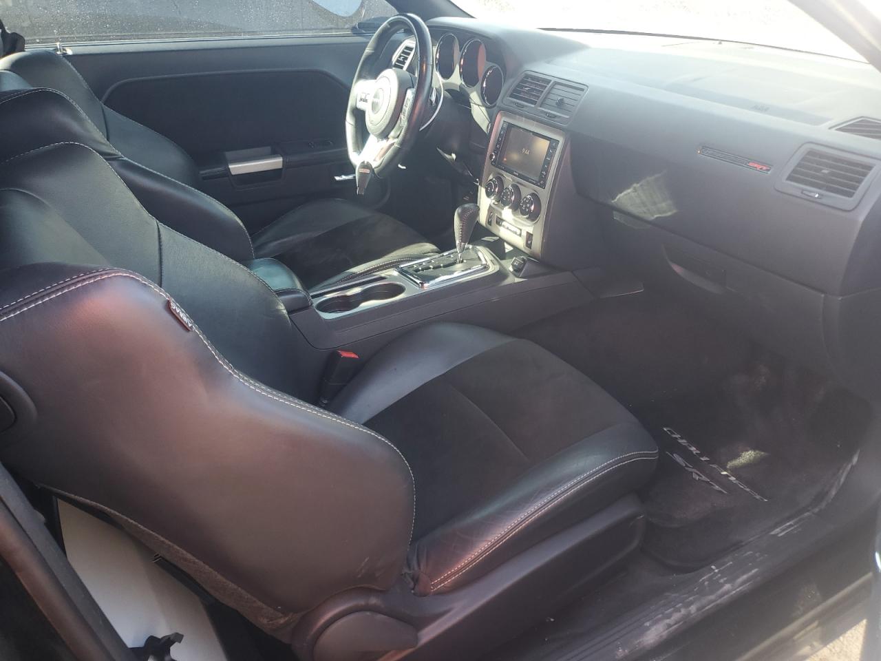 2012 Dodge Challenger - Image 7
