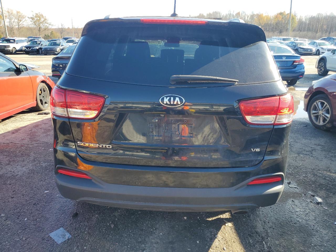 2017 Kia Sorento Lx VIN: 5XYPGDA51HG240210 Lot: 81185994