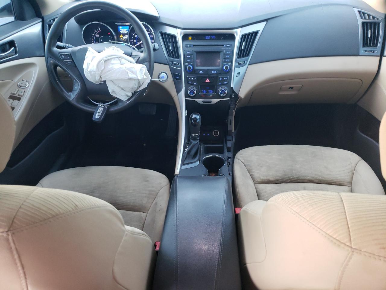 2015 Hyundai Sonata - Image 8
