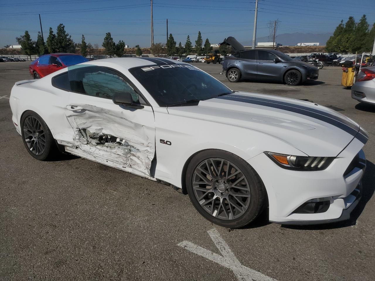 2016 Ford Mustang - Image 4