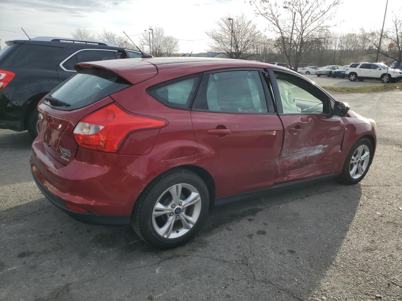 VIN 1FADP3K21EL245527 2014 FORD FOCUS no.3