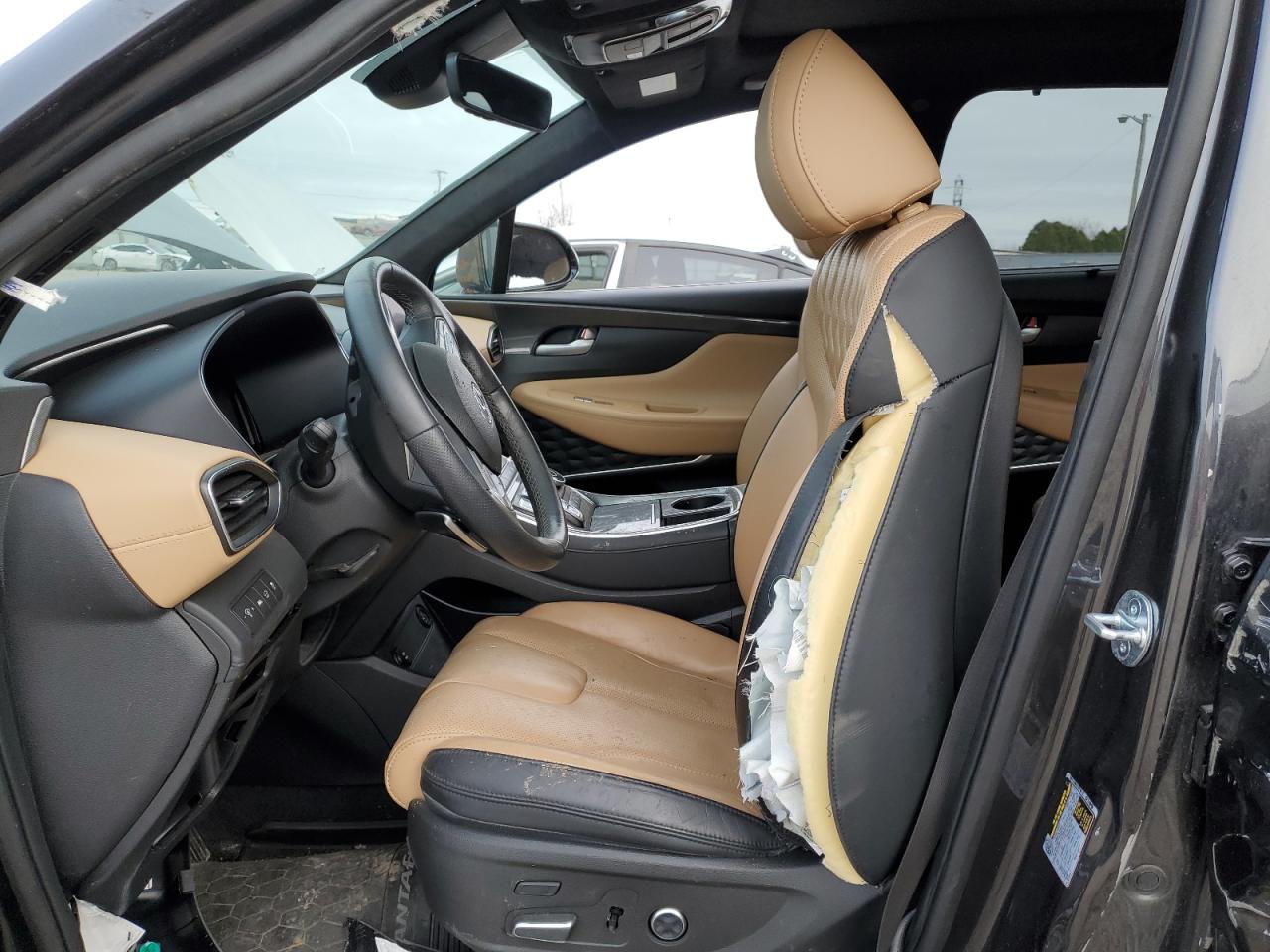 2023 Hyundai Santa Fe - Image 7