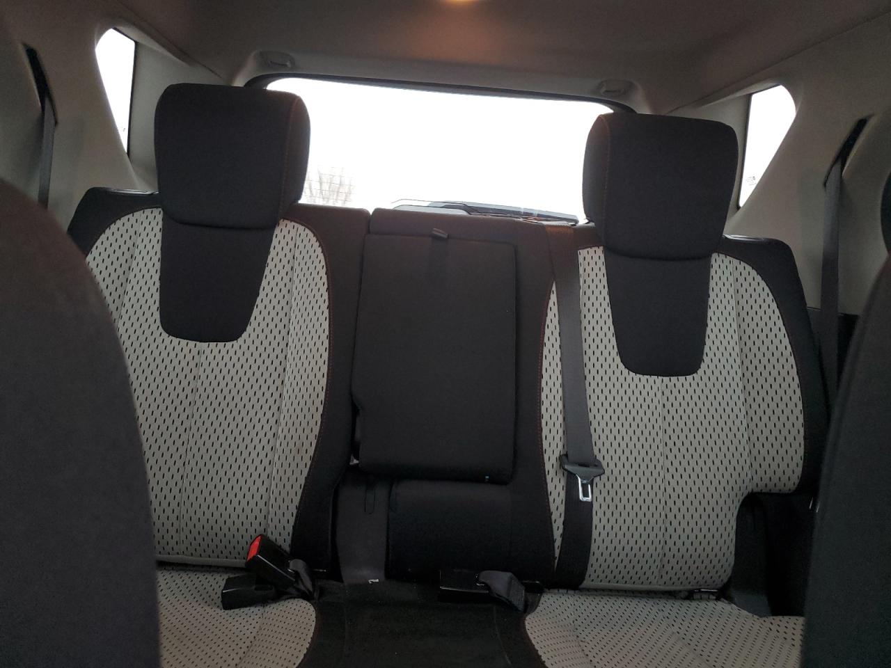 2010 Chevrolet Equinox - Image 10