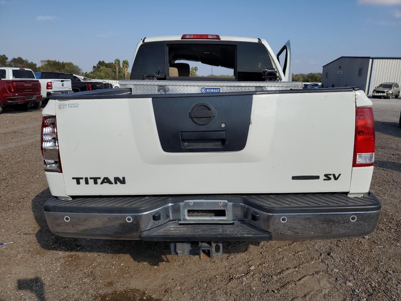 2011 Nissan Titan S VIN: 1N6BA0ED1BN302577 Lot: 82189854