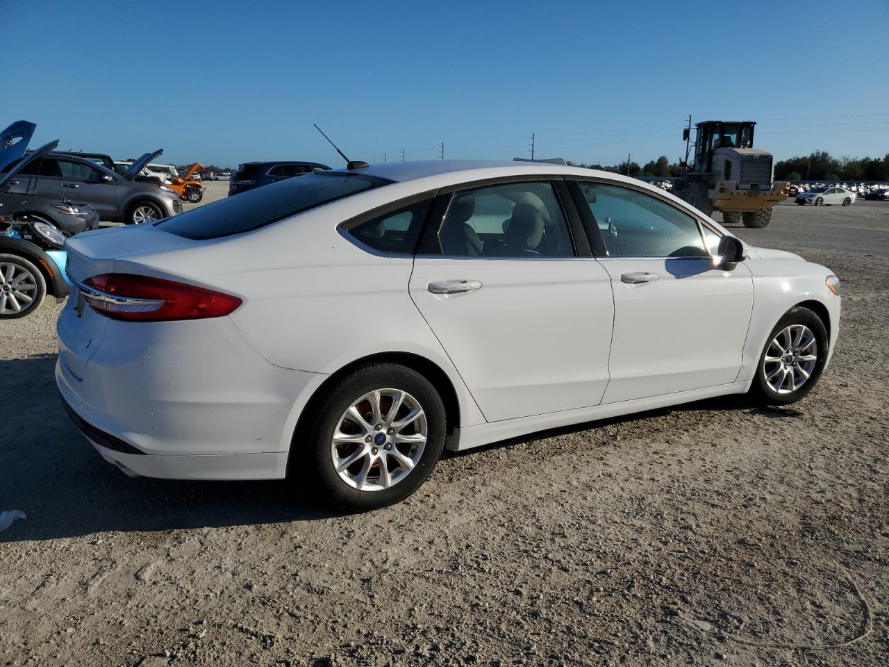 2017 Ford Fusion S VIN: 3FA6P0G72HR236174 Lot: 78643914