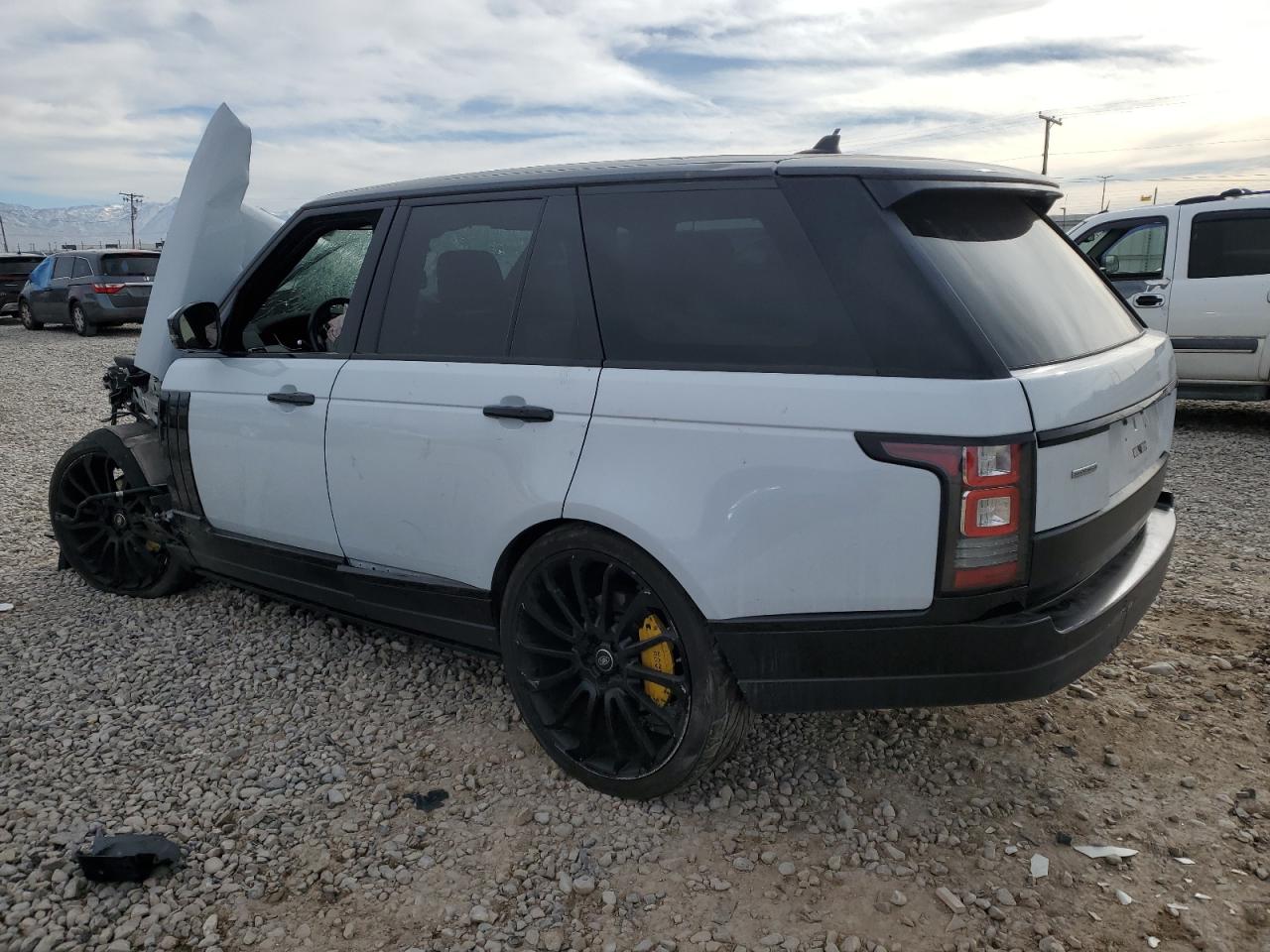 2016 Land Rover Range Rover - Image 2