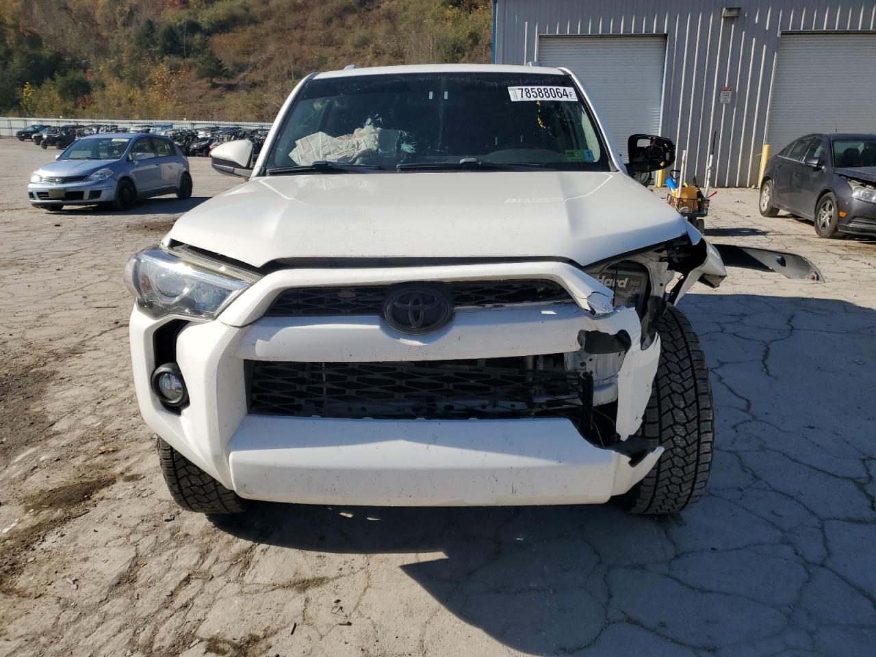 2017 Toyota 4Runner - Image 5