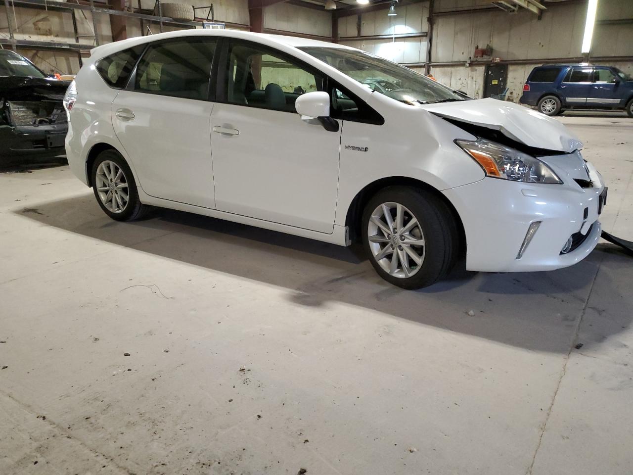 VIN JTDZN3EU9D3242201 2013 TOYOTA PRIUS no.4