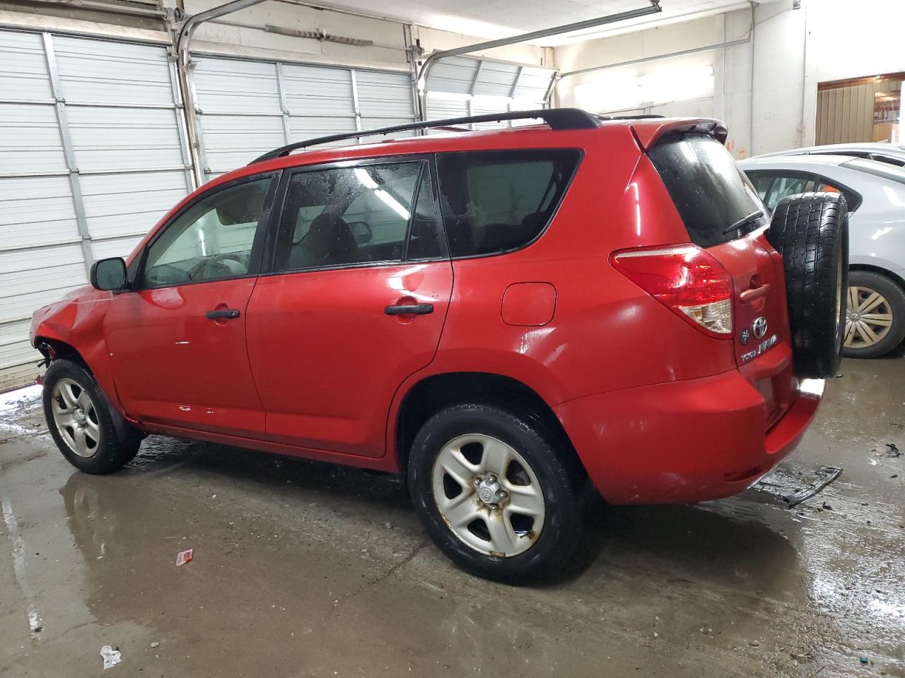 2007 Toyota RAV 4 - Image 2