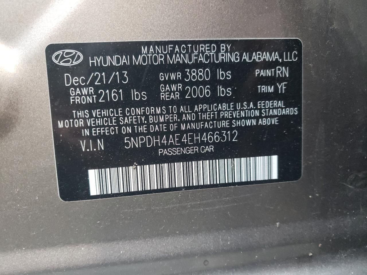 2014 Hyundai Elantra - Image 12