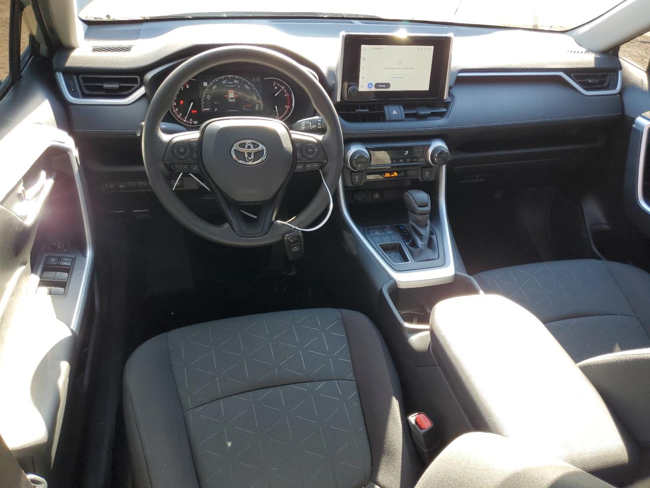 2023 Toyota RAV 4 - Image 8