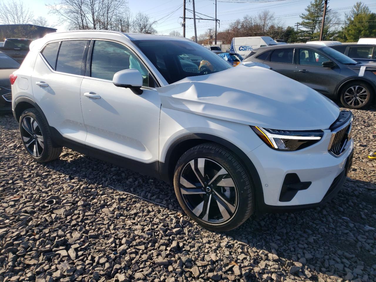 VIN YV4L12UE5S2503426 2025 VOLVO XC40 PLUS no.4