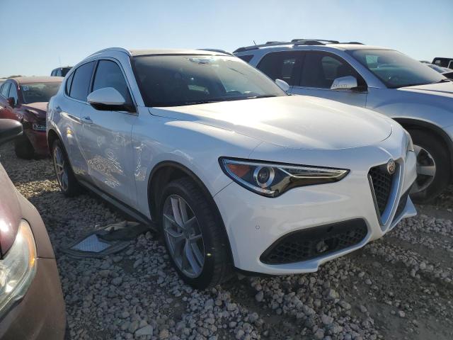  ALFA ROMEO STELVIO 2018 Белы