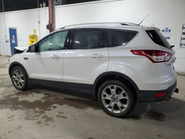  FORD ESCAPE 2015 Белы