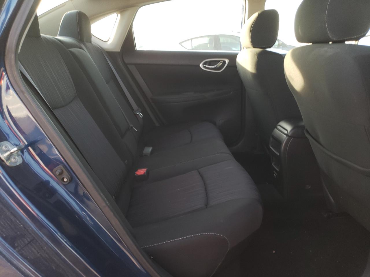 2019 Nissan Sentra - Image 11