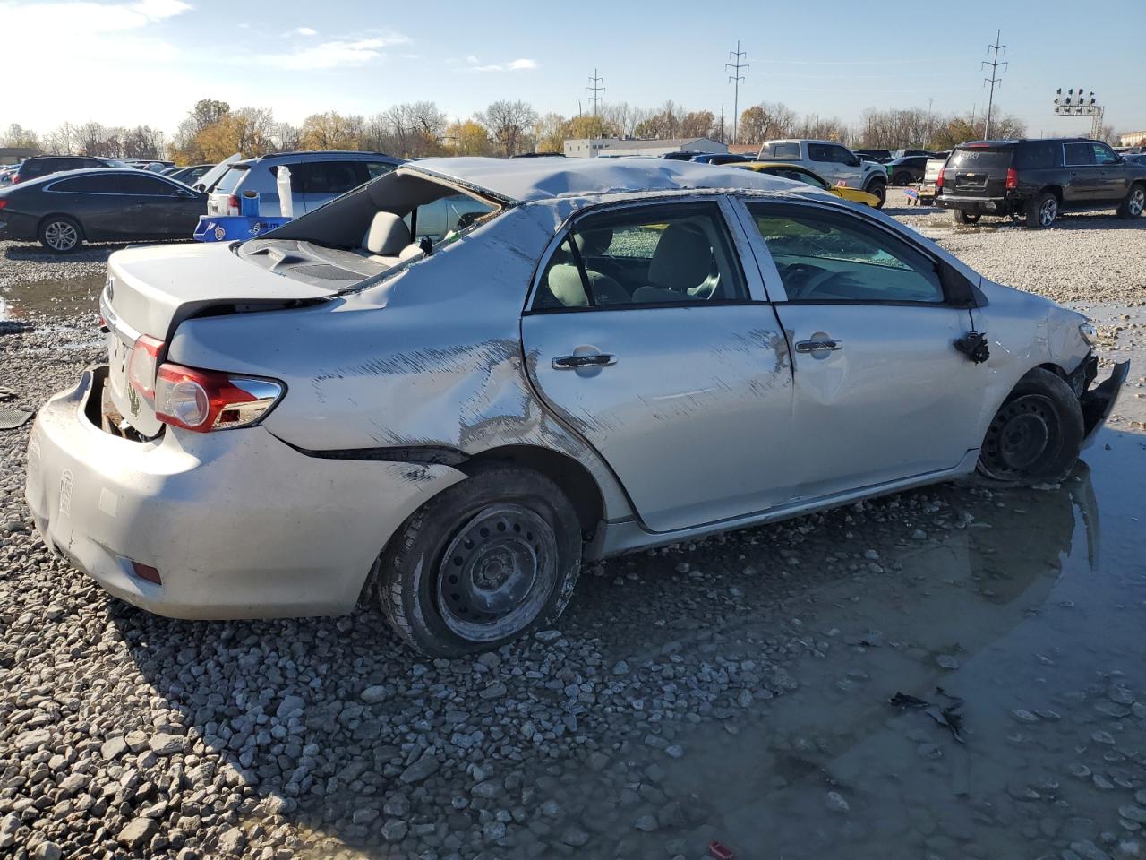 VIN 2T1BU4EE8DC067935 2013 TOYOTA COROLLA no.3