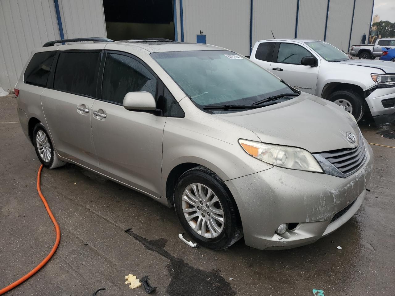 2016 Toyota Sienna Xle VIN: 5TDYK3DC6GS709221 Lot: 80722534