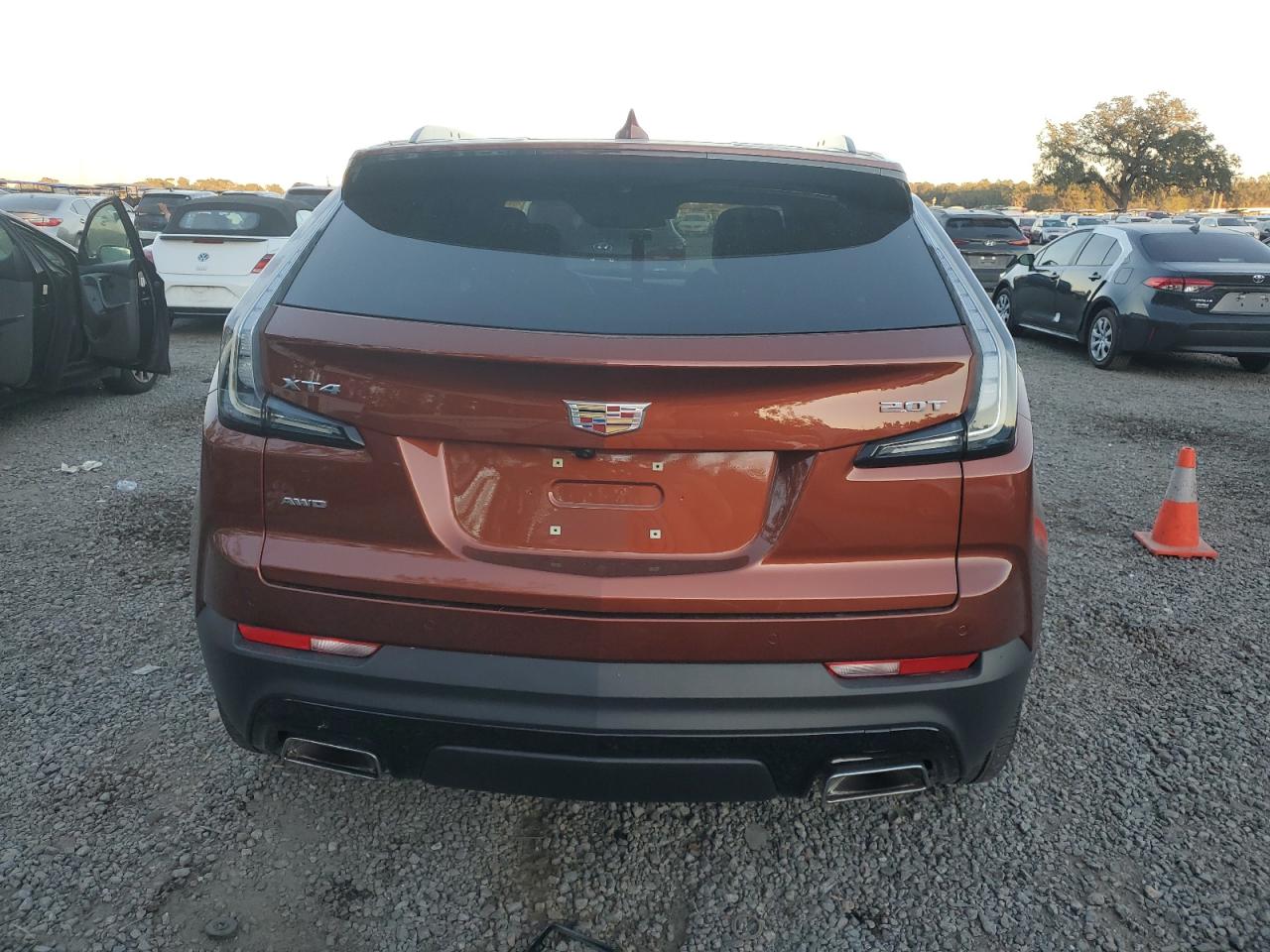 2019 Cadillac Xt4 Sport VIN: 1GYFZFR48KF211384 Lot: 80303694