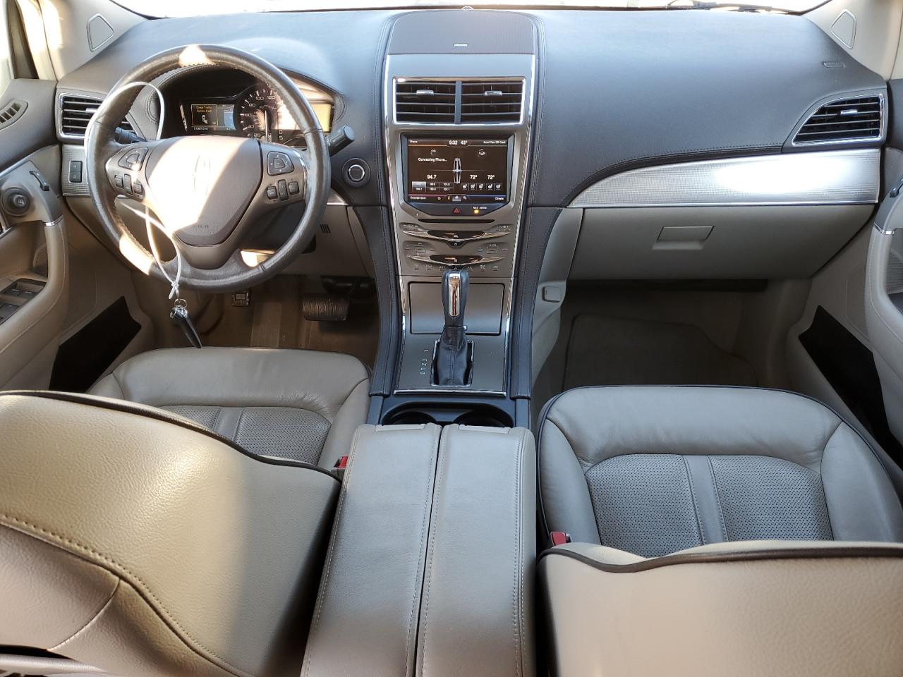 2013 Lincoln MKX - Image 8