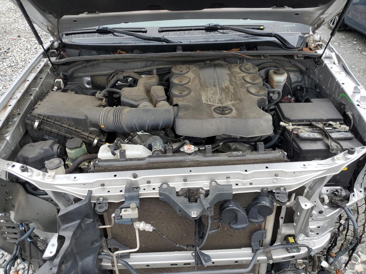 2017 Toyota 4Runner - Image 12