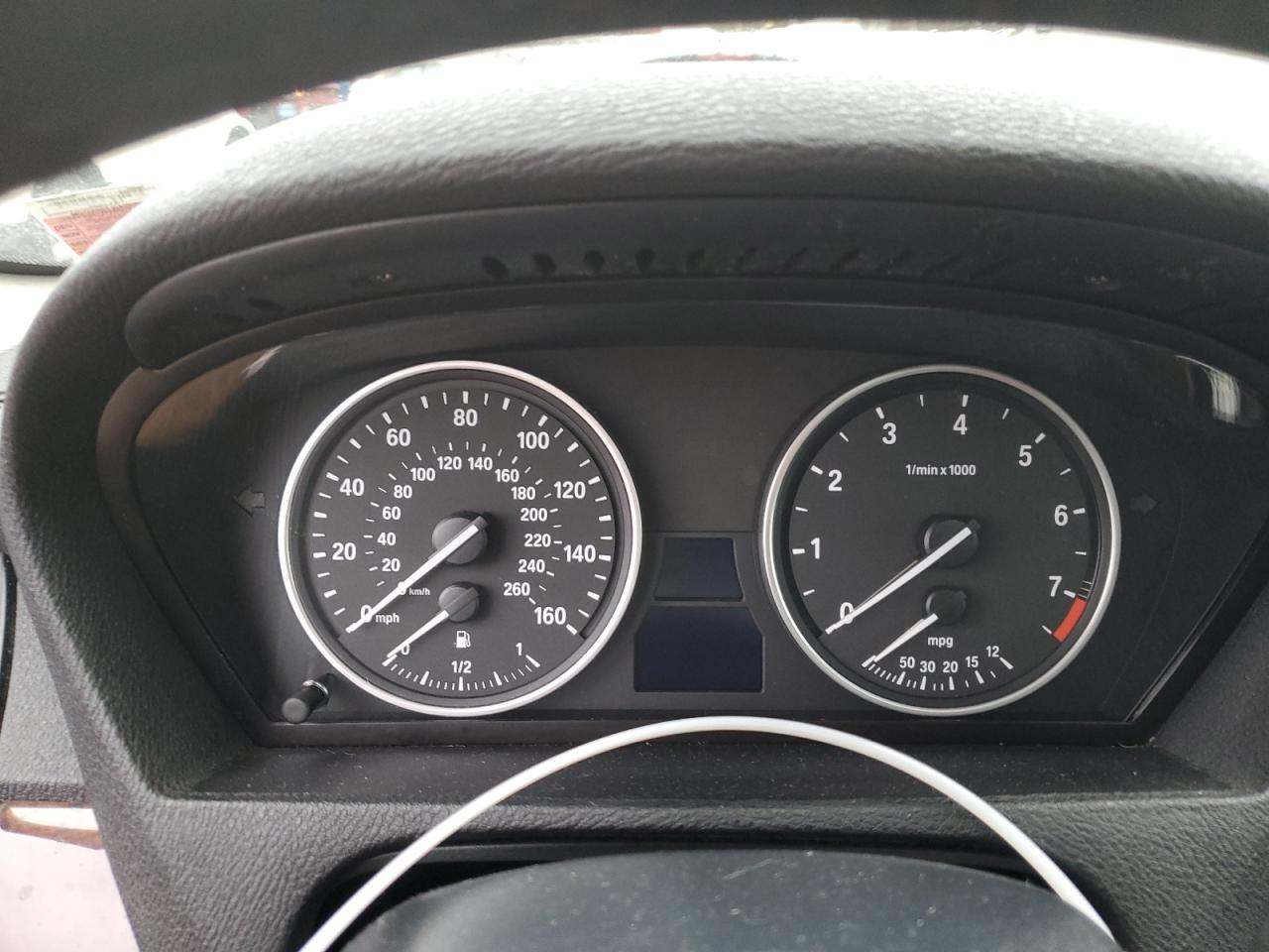 2011 BMW X5 - Image 9