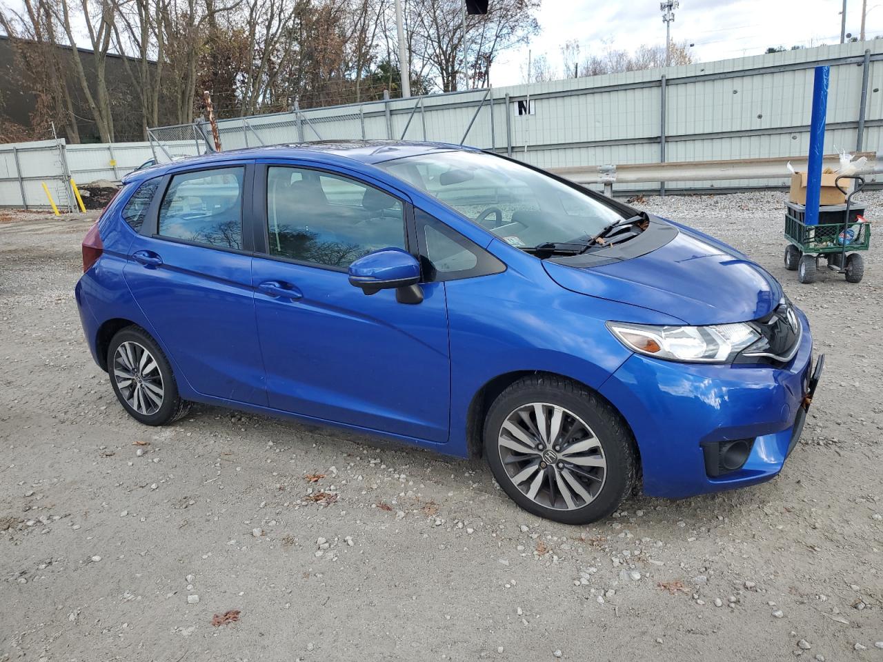 2017 Honda Fit Ex VIN: 3HGGK5H80HM704757 Lot: 80079734