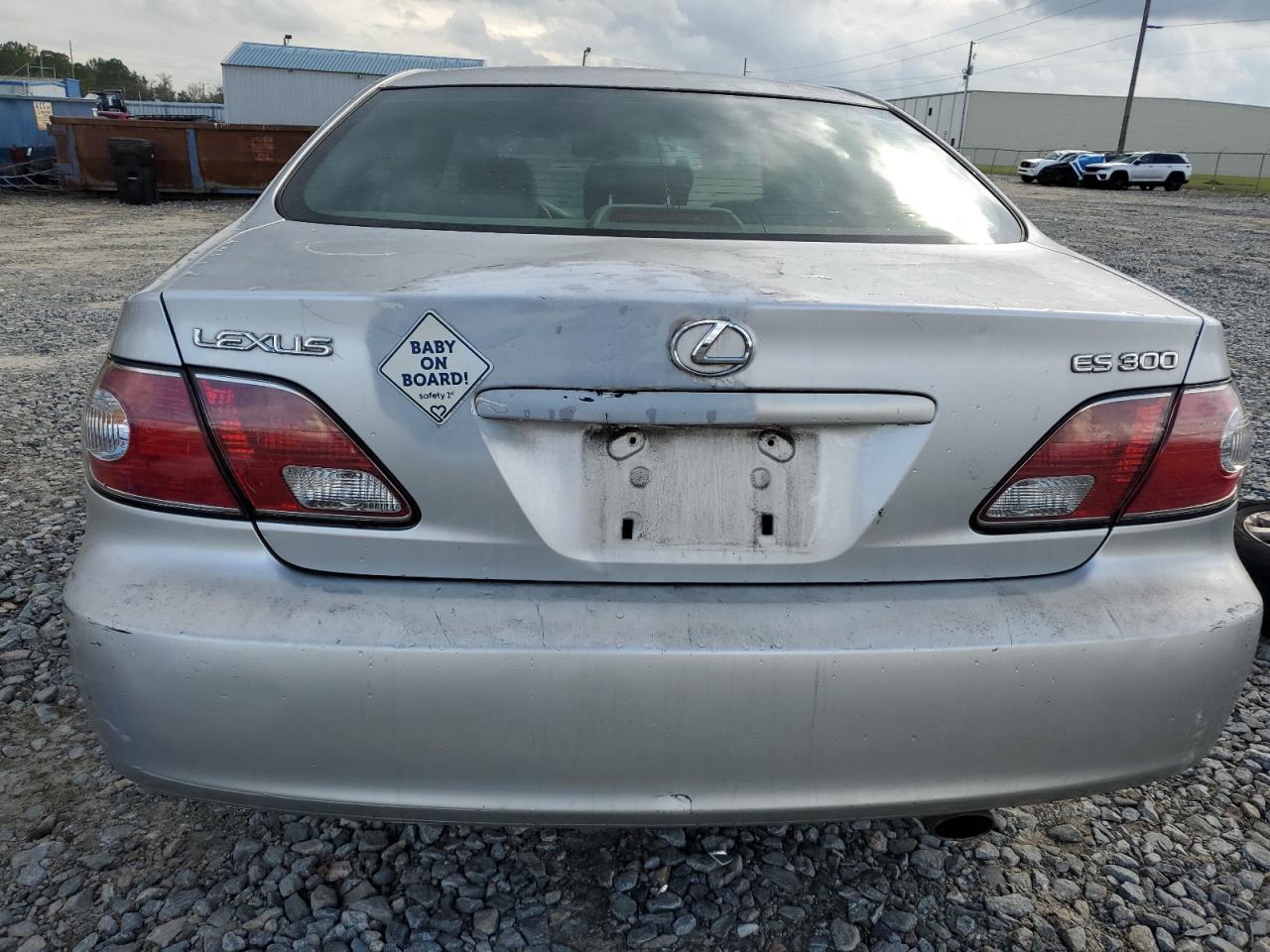 2002 Lexus ES - Image 6